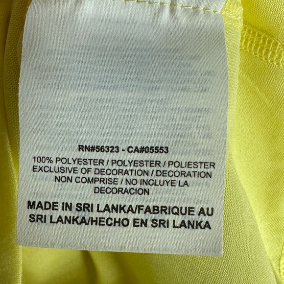 NIKE NWOT Light Yellow Tank Sleeveless Top Dri Fit Running Workout Medium - Picture 11 of 12